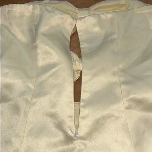 Peppermayo Exclusive - Girl Crush Bow Mini Dress  yellow size 6 - Picture 11 of 11